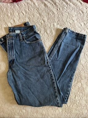 Levi's Women's Straight Leg Jeans in Blue Denim